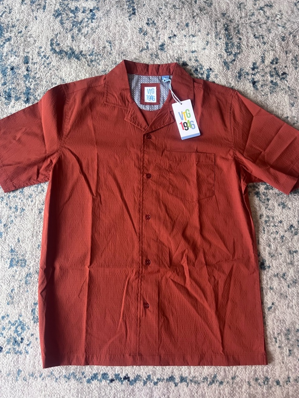 Short-Sleeve Rust Shirt - Men's Casual Button-Up